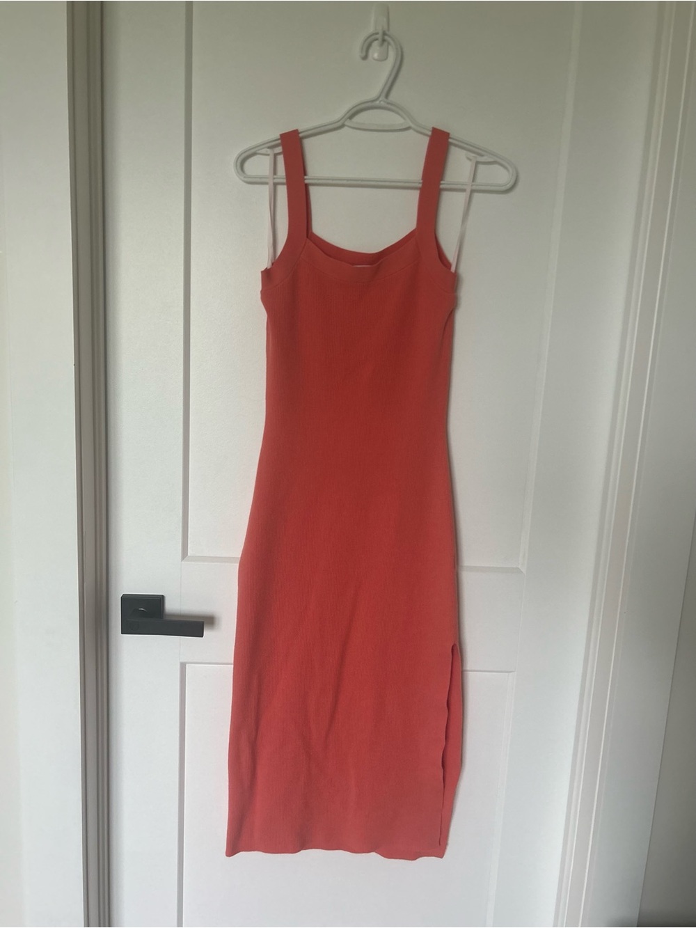 Aritzia Babaton Chase Dress